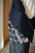 Load image into Gallery viewer, New Castello jkt reversible tartan
