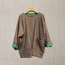 Load image into Gallery viewer, New Castello jkt reversible rainbow
