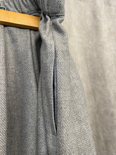 Load image into Gallery viewer, Skirt 45 grey wool

