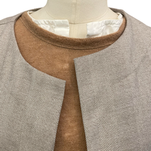 Load image into Gallery viewer, Pocol camel knit
