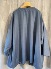 Load image into Gallery viewer, Zaeti  jkt sky
