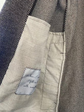 Load image into Gallery viewer, Zaeti  jkt resca
