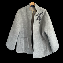 Load image into Gallery viewer, Okura jkt  Alpaca embrodery
