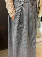 Load image into Gallery viewer, Skirt 45 cottoncachemire B
