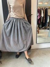 Load image into Gallery viewer, Skirt 45 cottoncachemire B

