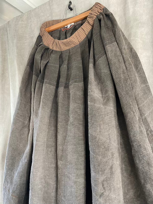 Skirt 45 tartan natural dye zz