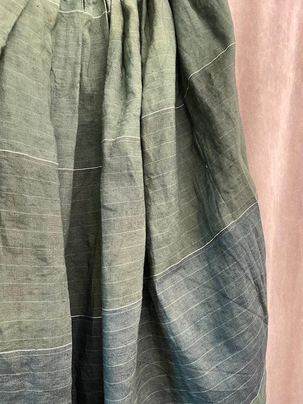 Skirt 45 tartan natural dye green