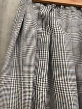 Load image into Gallery viewer, Skirt 45 galles
