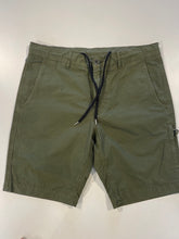Load image into Gallery viewer, Shorts Cotton Ravenna green
